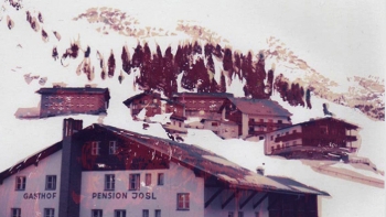 http://www.vincentpouydesseau.com/files/dimgs/thumb_3x350_8_58_370.jpg