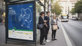 http://www.vincentpouydesseau.com/files/gimgs/th-78_pouydesseau-capitale-abris-bus.jpg